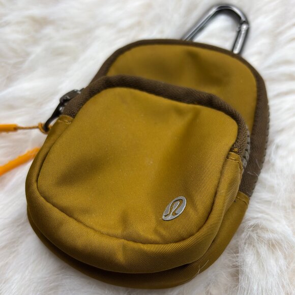 Lululemon Nano backpack - Picture 3 of 6